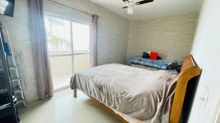 Imagem Apartamento com 2 Quartos à Venda, 75 m² em Ocian - Praia Grande