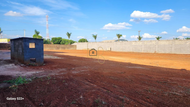Imagem Galpão à Venda, 2.700 m² em Jardim Tarobá - Cambé