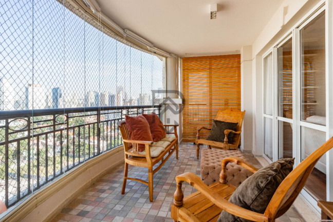 Imagem Apartamento com 4 Quartos à Venda, 200 m² em Brooklin - São Paulo Imagem Apartamento com 4 Quartos à Venda, 200 m² em Brooklin - São Paulo