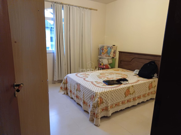 Imagem Casa com 4 Quartos à Venda, 412 m² em Serraria - São José
