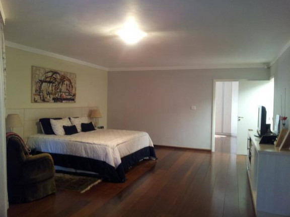 Imagem Casa de Condomínio com 4 Quartos à Venda, 550 m² em Mossungue - Curitiba