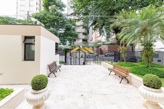 Imagem Apartamento com 2 Quartos à Venda, 57 m² em Moema - São Paulo