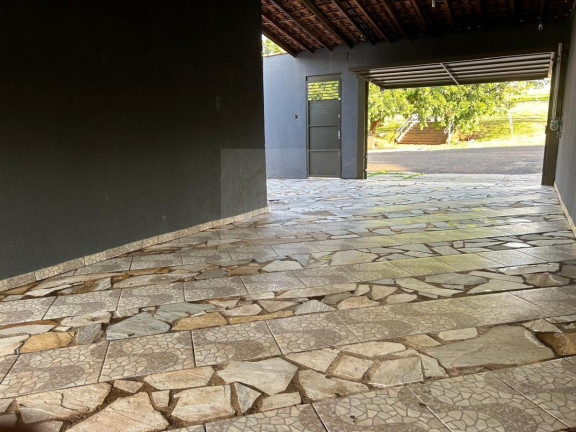 Imagem Casa com 3 Quartos à Venda, 402 m²
