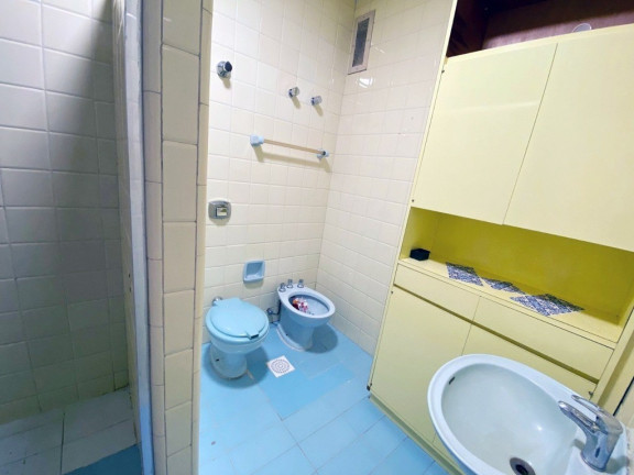 Imagem Apartamento com 3 Quartos à Venda, 195 m² em Moinhos De Vento - Porto Alegre
