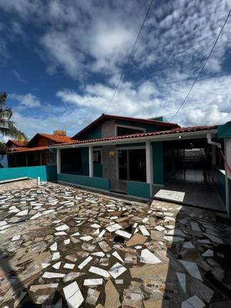 Casa com 6 Quartos à Venda, 270 m² em Atalaia - Salinópolis