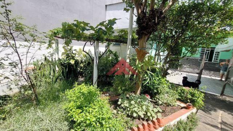 Imagem Casa com 3 Quartos à Venda, 300 m² em Fonseca - Niterói Imagem Casa com 3 Quartos à Venda, 300 m² em Fonseca - Niterói