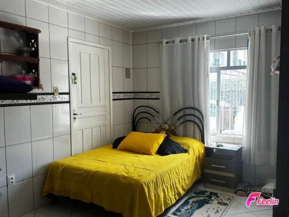 Imagem Casa com 4 Quartos à Venda, 120 m² em Rio Caveiras - Biguaçu Imagem Casa com 4 Quartos à Venda, 120 m² em Rio Caveiras - Biguaçu