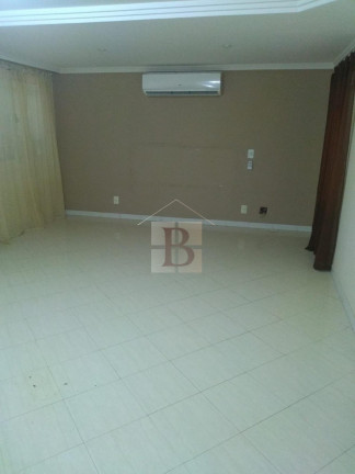 Imagem Casa com 6 Quartos à Venda, 600 m² em Pendotiba - Niterói Imagem Casa com 6 Quartos à Venda, 600 m² em Pendotiba - Niterói
