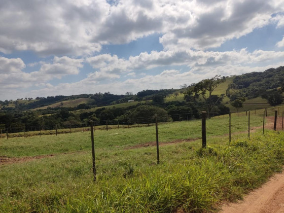 Imagem Fazenda à Venda, 42 m² em Rural - Angatuba Imagem Fazenda à Venda, 42 m² em Rural - Angatuba