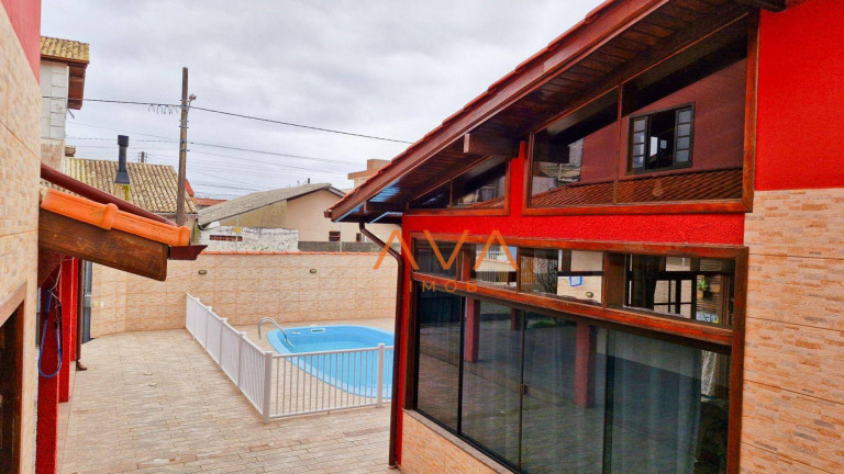 Imagem Casa com 5 Quartos à Venda, 248 m² em Ingleses - Florianópolis