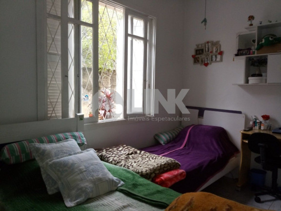 Imagem Apartamento com 2 Quartos à Venda, 61 m² em Menino Deus - Porto Alegre Imagem Apartamento com 2 Quartos à Venda, 61 m² em Menino Deus - Porto Alegre