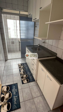 Imagem Apartamento com 3 Quartos à Venda, 70 m² em Centro - Florianópolis Imagem Apartamento com 3 Quartos à Venda, 70 m² em Centro - Florianópolis