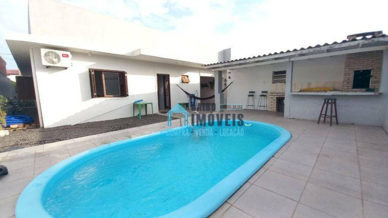 Imagem Casa com 3 Quartos à Venda, 170 m² em Centro - Tramandaí Imagem Casa com 3 Quartos à Venda, 170 m² em Centro - Tramandaí