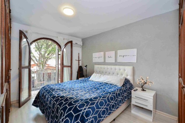 Imagem Casa com 3 Quartos à Venda, 182 m² em Vila Alexandria - São Paulo