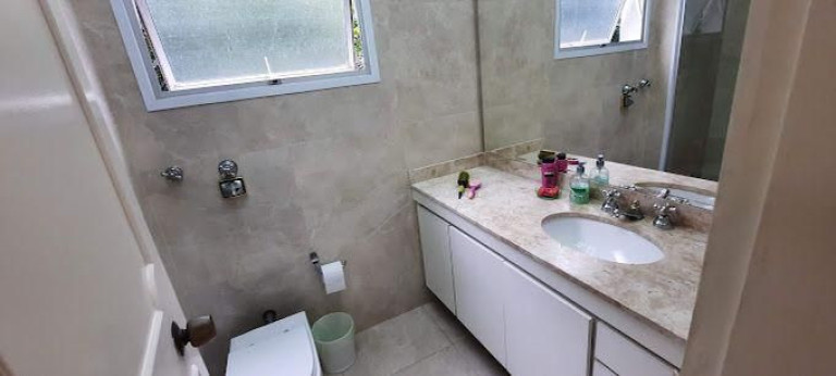Imagem Apartamento com 4 Quartos à Venda, 250 m² em Pitangueiras - Guarujá Imagem Apartamento com 4 Quartos à Venda, 250 m² em Pitangueiras - Guarujá