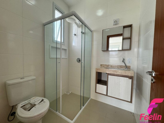 Imagem Casa com 3 Quartos para Alugar, 152 m² em Campeche - Florianópolis Imagem Casa com 3 Quartos para Alugar, 152 m² em Campeche - Florianópolis