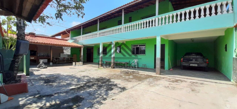Casa com 4 Quartos à Venda, 238 m² em Balneário Tupy - Itanhaém