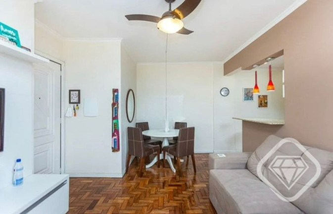 Imagem Apartamento com 3 Quartos à Venda,  em Cristal - Porto Alegre