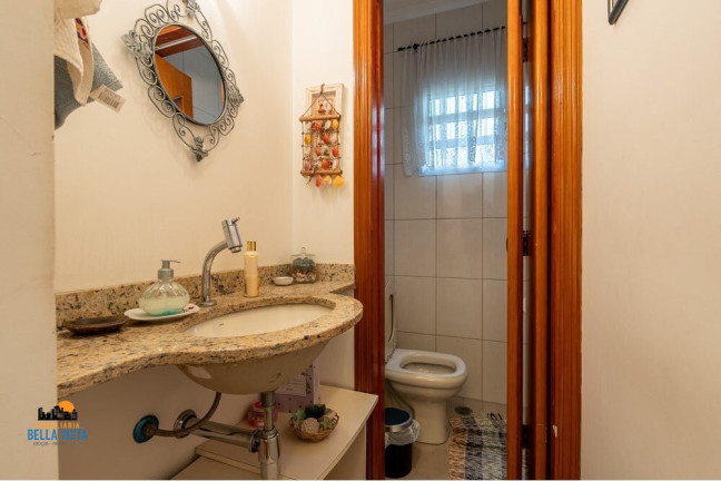 Imagem Casa com 4 Quartos à Venda, em Vila Gumercindo - São Paulo Imagem Casa com 4 Quartos à Venda, em Vila Gumercindo - São Paulo