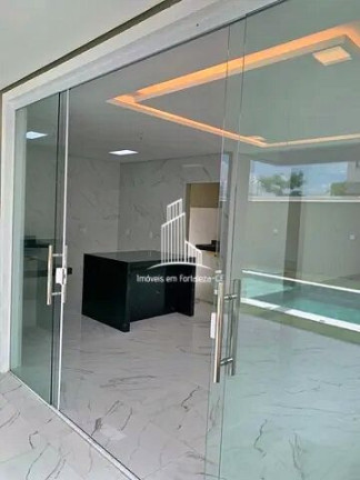 Imagem Casa de Condomínio com 4 Quartos à Venda, 251 m² em Cidade Alpha - Eusébio Imagem Casa de Condomínio com 4 Quartos à Venda, 251 m² em Cidade Alpha - Eusébio