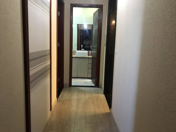Imagem Casa com 4 Quartos à Venda, 300 m² em Jardim Santo Antônio - Arapongas Imagem Casa com 4 Quartos à Venda, 300 m² em Jardim Santo Antônio - Arapongas