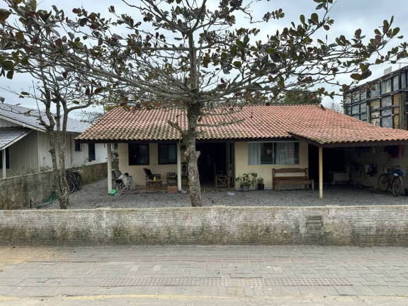Imagem Casa com 3 Quartos à Venda, 100 m² em Centro - Balneário Barra Do Sul