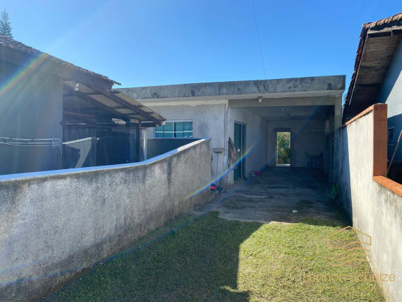 Imagem Casa com 2 Quartos à Venda, 180 m² em Centro - Balneário Barra Do Sul