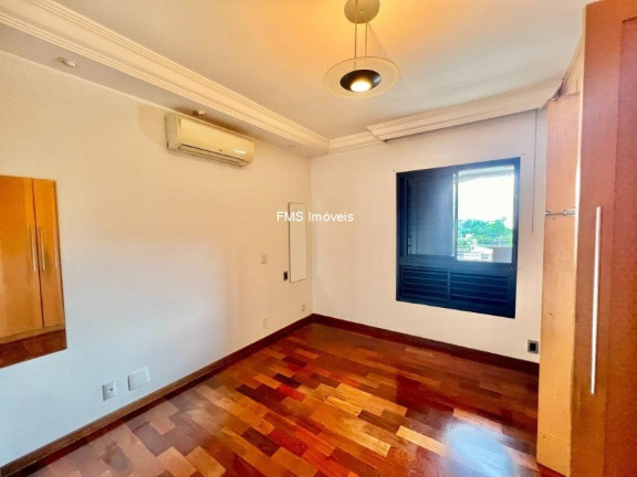 Imagem Imóvel com 3 Quartos à Venda, 208 m² em Vila Clementino - São Paulo Imagem Imóvel com 3 Quartos à Venda, 208 m² em Vila Clementino - São Paulo