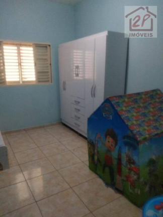 Imagem Casa com 3 Quartos à Venda, 440 m² em Parque Residencial Maria Elmira - Caçapava
