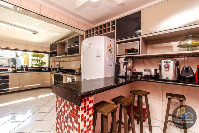 Imagem Casa com 2 Quartos à Venda, 250 m² em Areia Branca - Santos Imagem Casa com 2 Quartos à Venda, 250 m² em Areia Branca - Santos