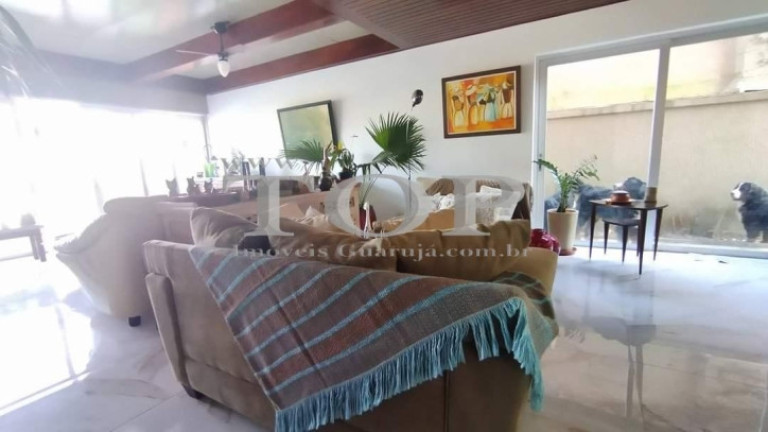 Imagem Casa com 3 Quartos à Venda, 287 m² em Enseada - Guarujá