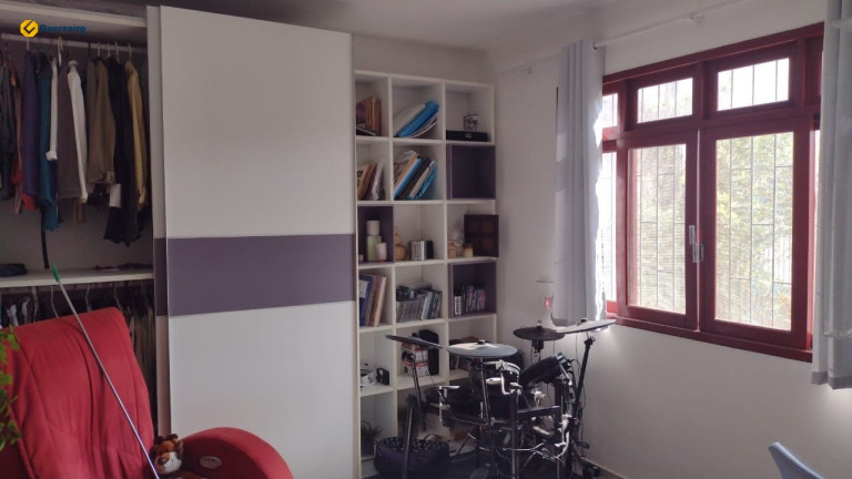 Imagem Casa com 4 Quartos à Venda, 363 m² em Trindade - Florianópolis