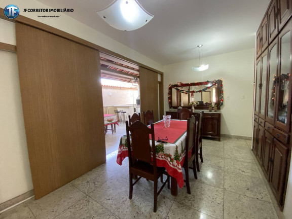 Imagem Casa com 4 Quartos à Venda, 250 m² em Castelo - Ipatinga Imagem Casa com 4 Quartos à Venda, 250 m² em Castelo - Ipatinga