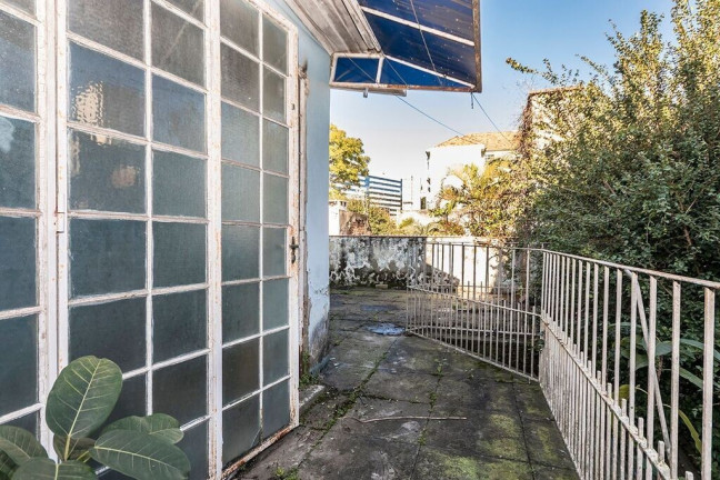Imagem Casa com 3 Quartos à Venda, 305 m² em Floresta - Porto Alegre