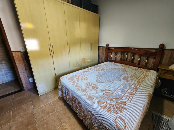 Imagem Casa com 4 Quartos à Venda, 115 m² em Várzea - Teresópolis