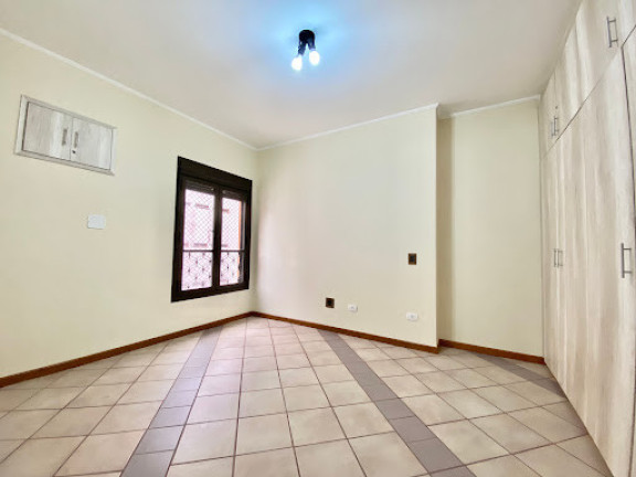 Imagem Apartamento com 3 Quartos à Venda, 136 m² em Pitangueiras - Guarujá Imagem Apartamento com 3 Quartos à Venda, 136 m² em Pitangueiras - Guarujá