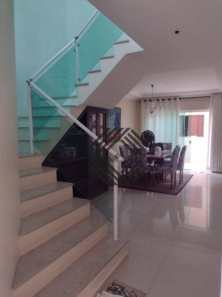 Imagem Sobrado com 3 Quartos à Venda, 216 m² em Wanel Ville - Sorocaba