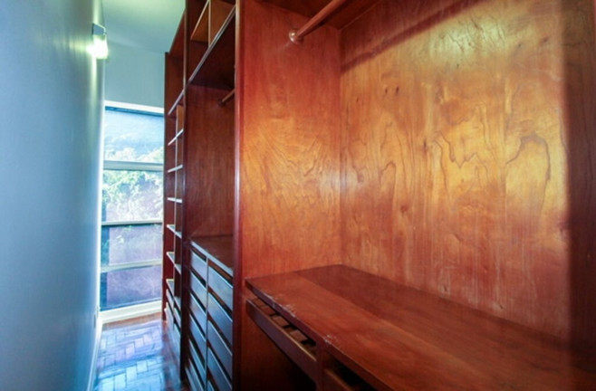 Imagem Imóvel com 2 Quartos à Venda, 92 m² em Lagoa - Rio De Janeiro Imagem Imóvel com 2 Quartos à Venda, 92 m² em Lagoa - Rio De Janeiro