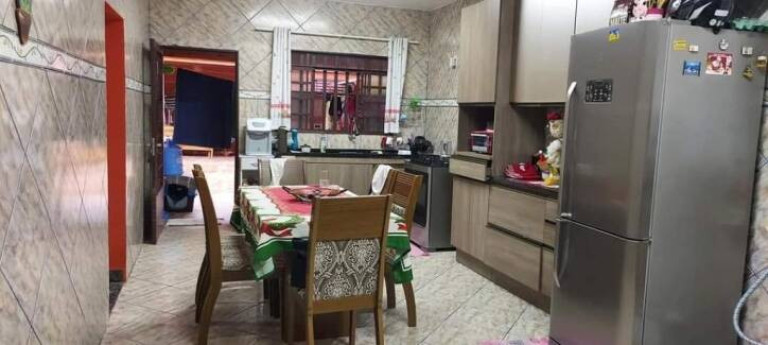 Imagem Casa com 4 Quartos à Venda, 170 m² em Jardim Da Luz - Taubaté