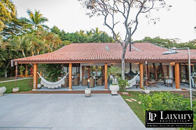 Casa de Condomínio com 8 Quartos à Venda,  em Rancho Dos Arcos - Boituva
