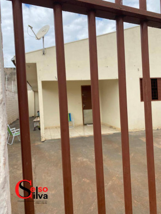 Imagem Casa com 3 Quartos à Venda, 300 m² em Conjunto Residencial ângelo Planas - Maringá Imagem Casa com 3 Quartos à Venda, 300 m² em Conjunto Residencial ângelo Planas - Maringá