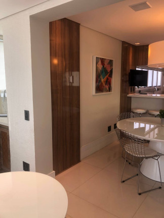 Imagem Apartamento com 3 Quartos à Venda, 252 m² em Alphaville - Barueri Imagem Apartamento com 3 Quartos à Venda, 252 m² em Alphaville - Barueri