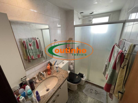 Imagem Apartamento com 5 Quartos à Venda, 230 m² em Tijuca - Rio De Janeiro Imagem Apartamento com 5 Quartos à Venda, 230 m² em Tijuca - Rio De Janeiro