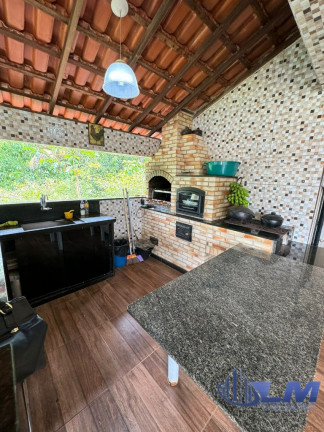 Imagem Imóvel com 3 Quartos à Venda, 360 m² em Santa Mônica - Guarapari Imagem Imóvel com 3 Quartos à Venda, 360 m² em Santa Mônica - Guarapari