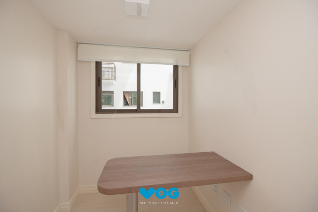 Imagem Imóvel com 3 Quartos à Venda, 120 m² em Três Figueiras - Porto Alegre Imagem Imóvel com 3 Quartos à Venda, 120 m² em Três Figueiras - Porto Alegre