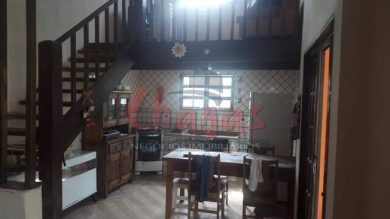 Imagem Casa com 4 Quartos à Venda, 250 m² em Pegorelli - Caraguatatuba Imagem Casa com 4 Quartos à Venda, 250 m² em Pegorelli - Caraguatatuba