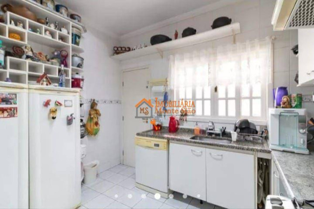 Imagem Sobrado com 4 Quartos à Venda, 150 m² em Jardim Santa Clara - Guarulhos Imagem Sobrado com 4 Quartos à Venda, 150 m² em Jardim Santa Clara - Guarulhos