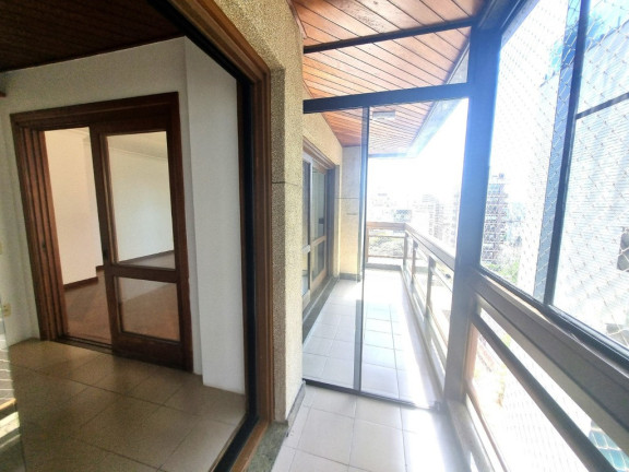 Imagem Apartamento com 3 Quartos à Venda, 175 m² em Auxiliadora - Porto Alegre