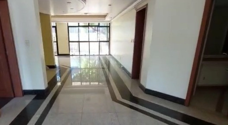 Casa com 5 Quartos à Venda, 650 m² em Praia Do Suá - Vitória