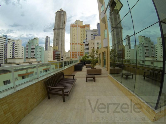 Imagem Apartamento com 3 Quartos à Venda, 250 m² em Centro - Balneário Camboriú Imagem Apartamento com 3 Quartos à Venda, 250 m² em Centro - Balneário Camboriú